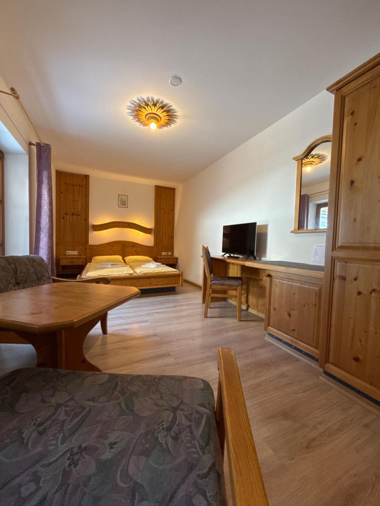 Gasthof Und Hotel Maria Gern ベルヒテスガーデン エクステリア 写真